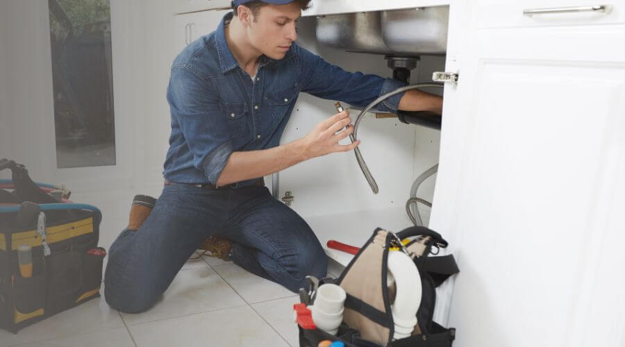 Professional septic pumping service in Englewood, KS